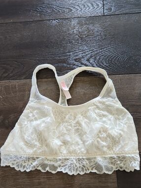 Victoria's Secret PINK Ivory Razorback Lace Bralette Size Large